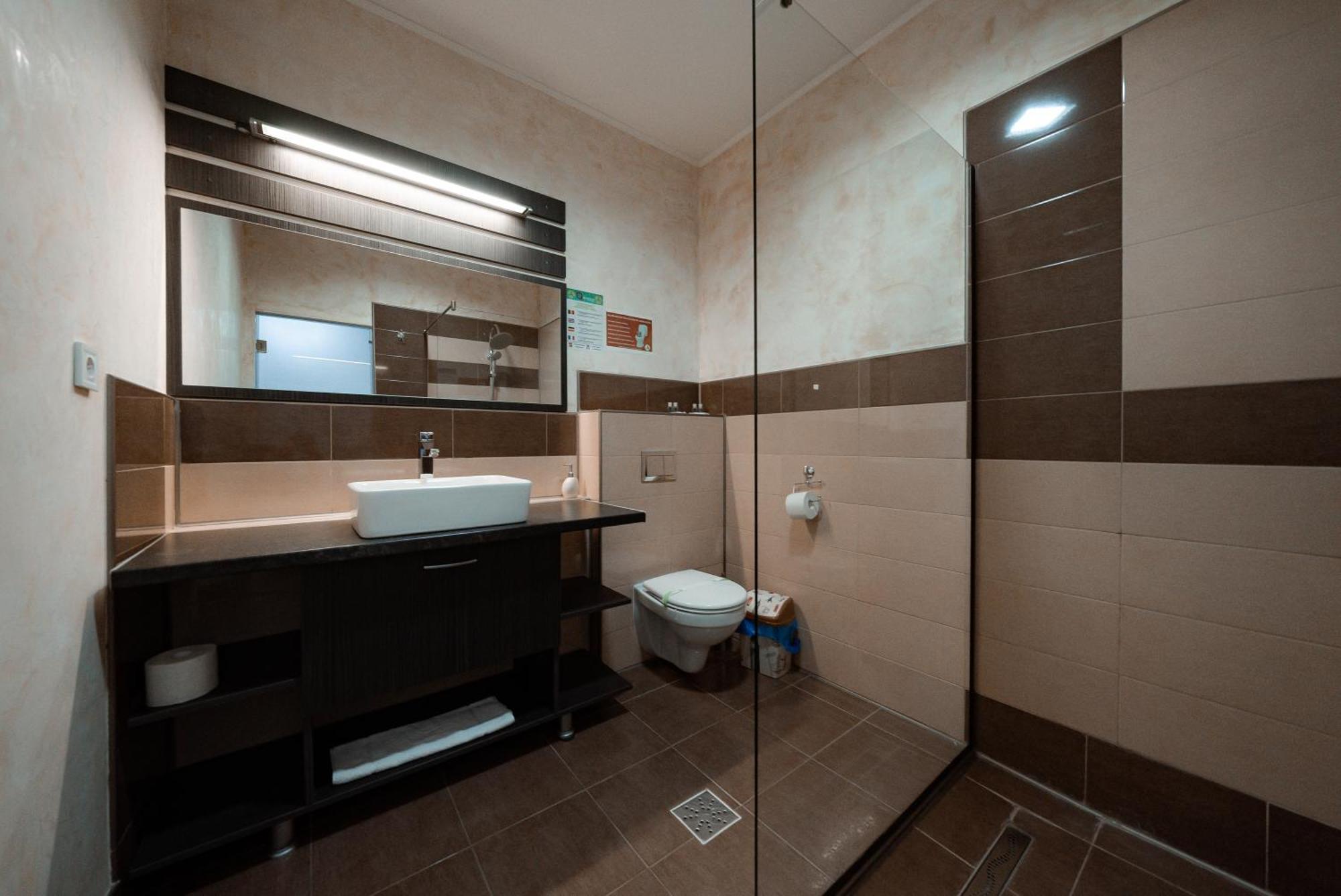 Отель Quantum House Ватра-Дорней Экстерьер фото